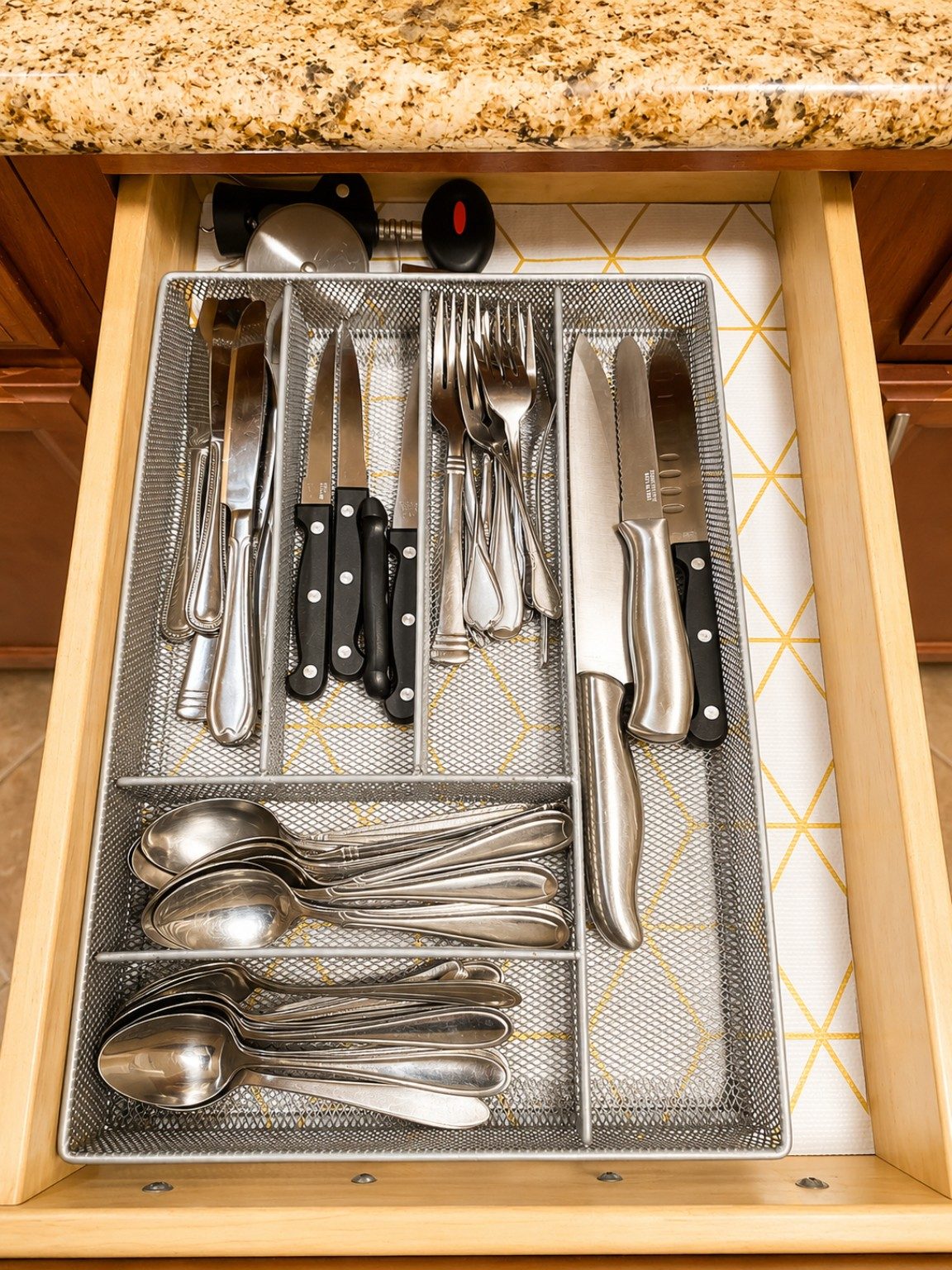Kitchen cutlery